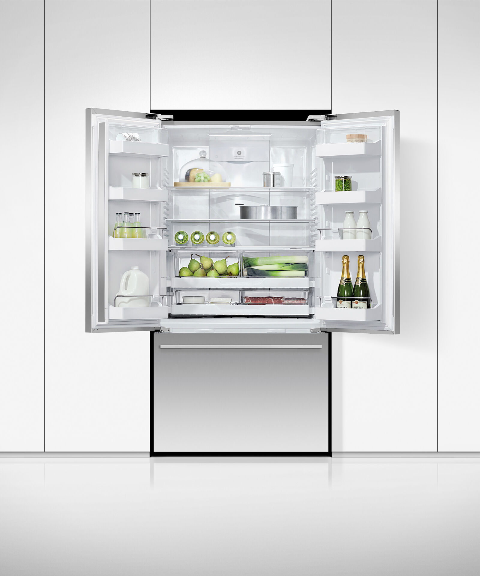 Freestanding French Door Refrigerator Freezer, 90cm gallery image 4.0